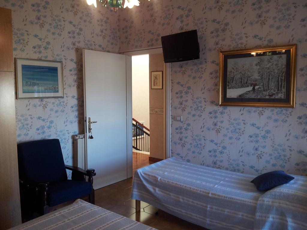 Meuble Al Ponte Hotel Grado Room photo